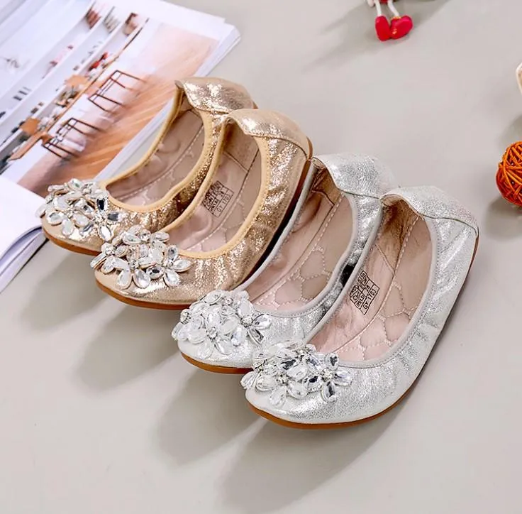 Child Round Toe  Rhinestone Flower Flat Loafers