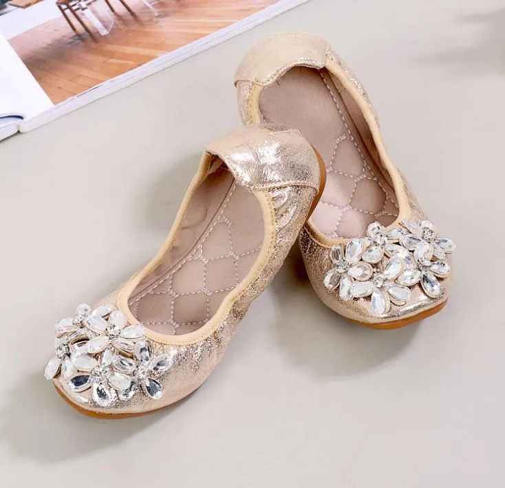 Child Round Toe  Rhinestone Flower Flat Loafers