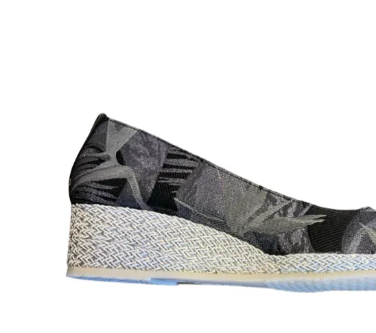 Riva 595 Black And Silver Floral wedge
