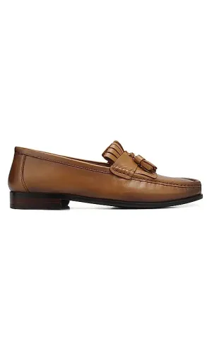 Tan Heel Moccasins With Tassels